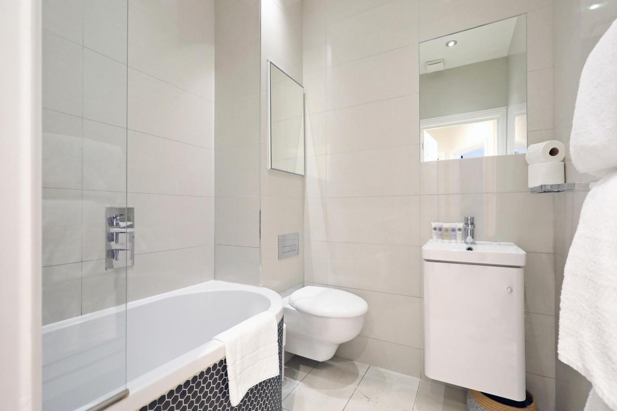 Covent Garden Superior Two Bedroom Aparment On Strand Londres Extérieur photo